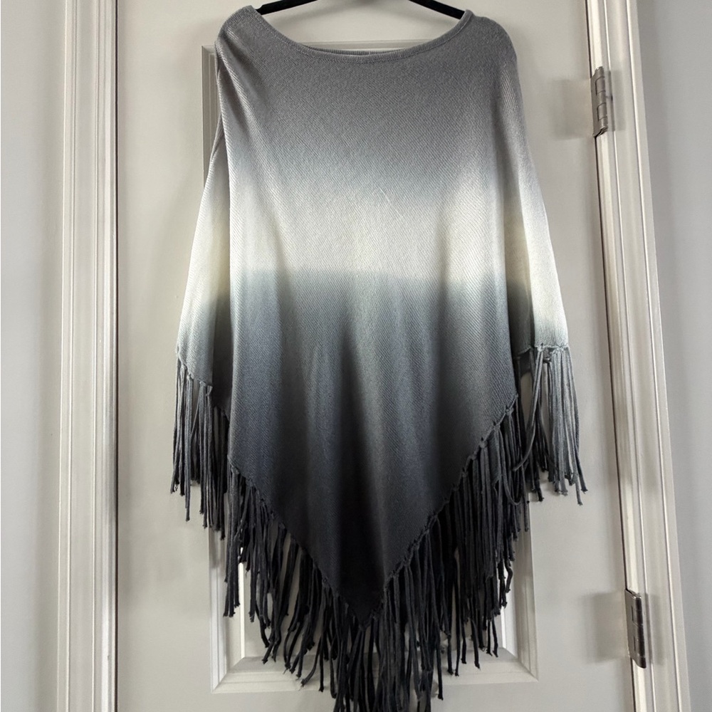 Elan Two-Toned Gray Knit Shaw